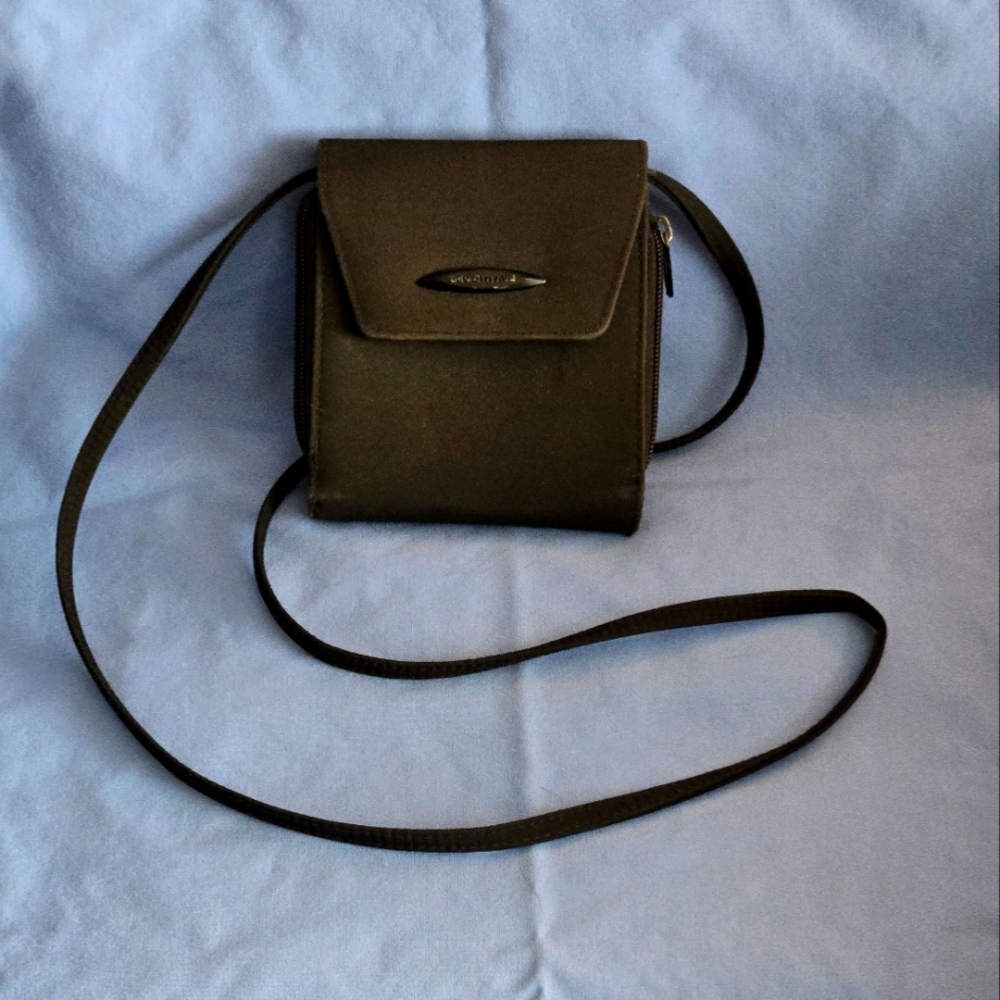 Black Crossbody Wallet